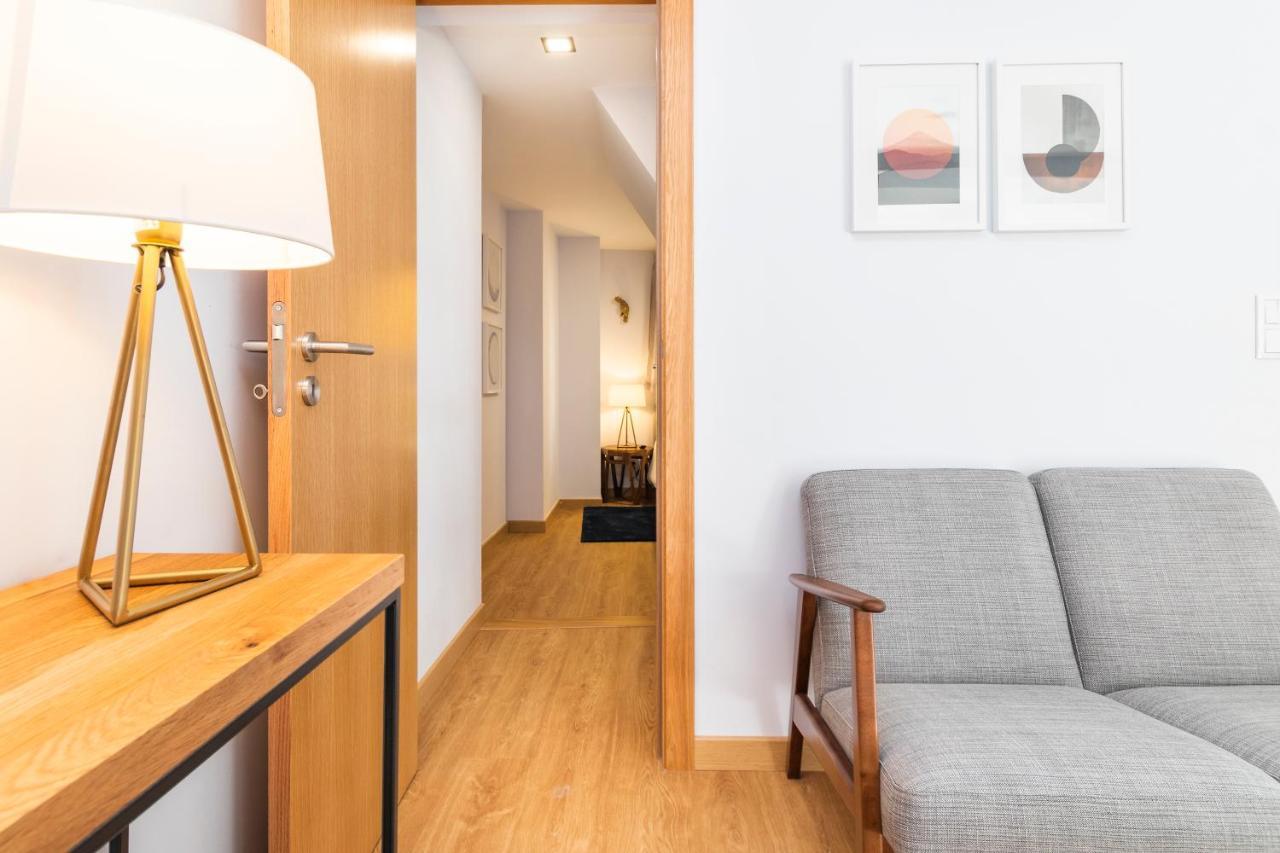 Perfect 1 Bed In Chiado With Aircon Apartment Lisboa Ngoại thất bức ảnh